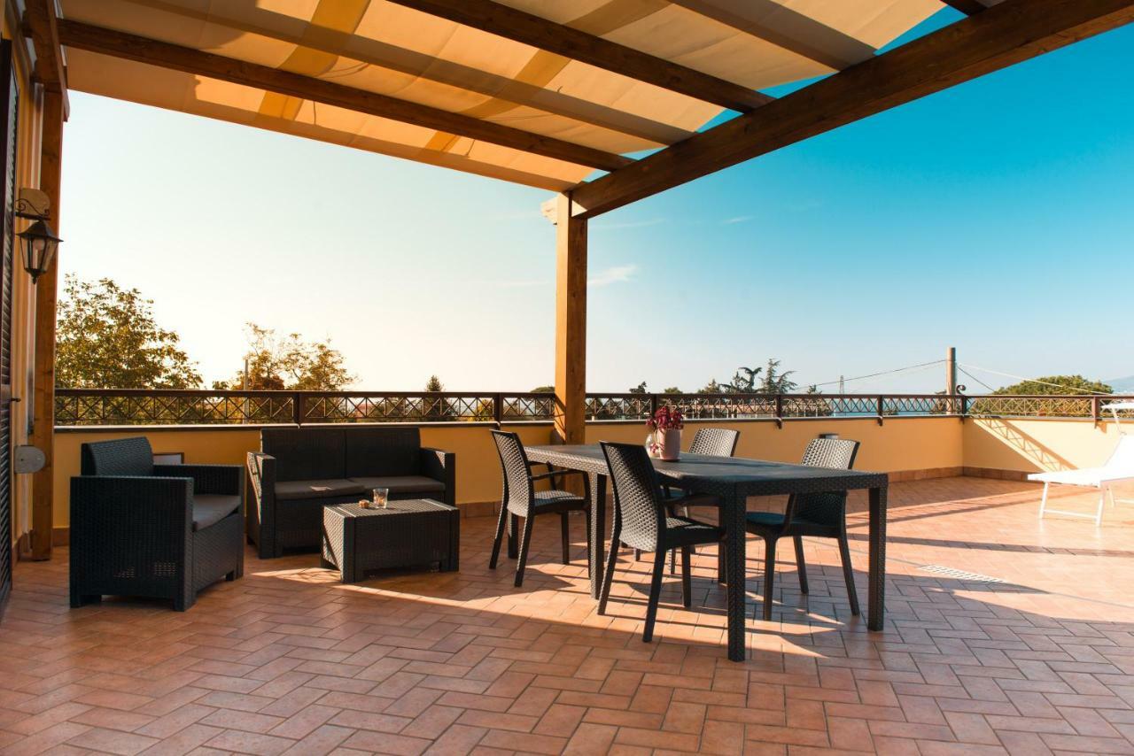 Villa Lucia Terrazza Panoramica 카스텔라마레디스타비아 외부 사진