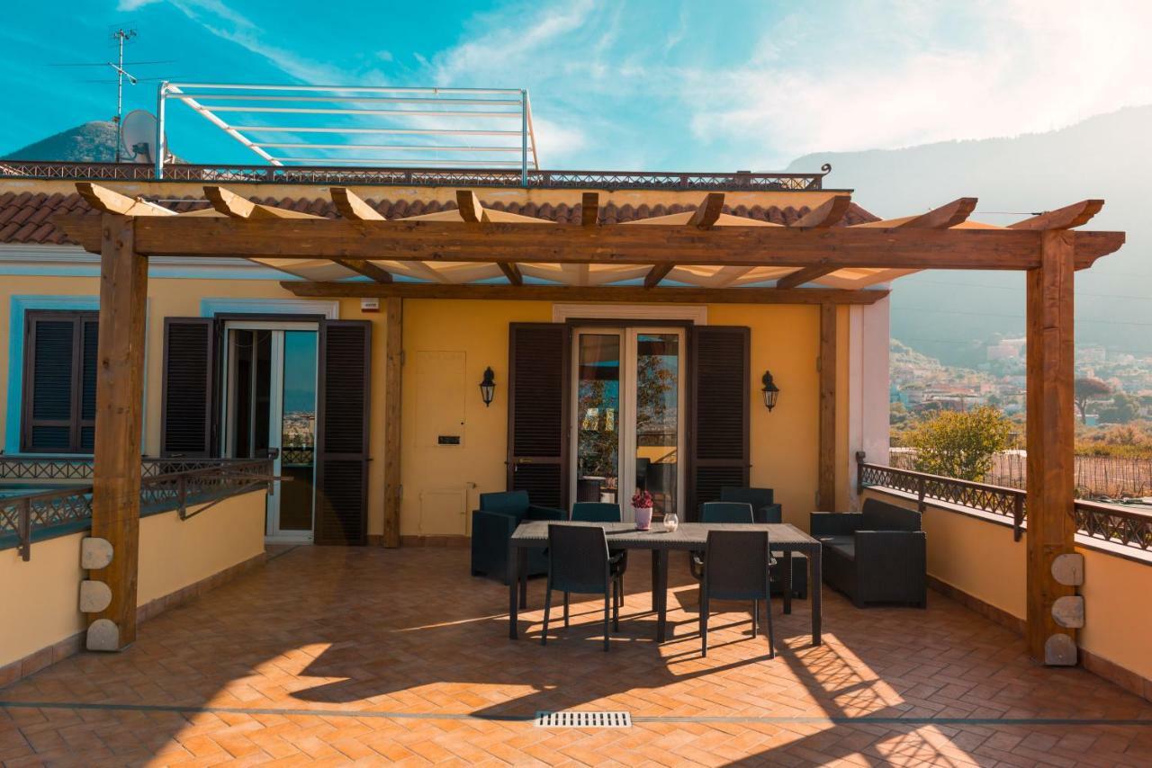 Villa Lucia Terrazza Panoramica 카스텔라마레디스타비아 외부 사진